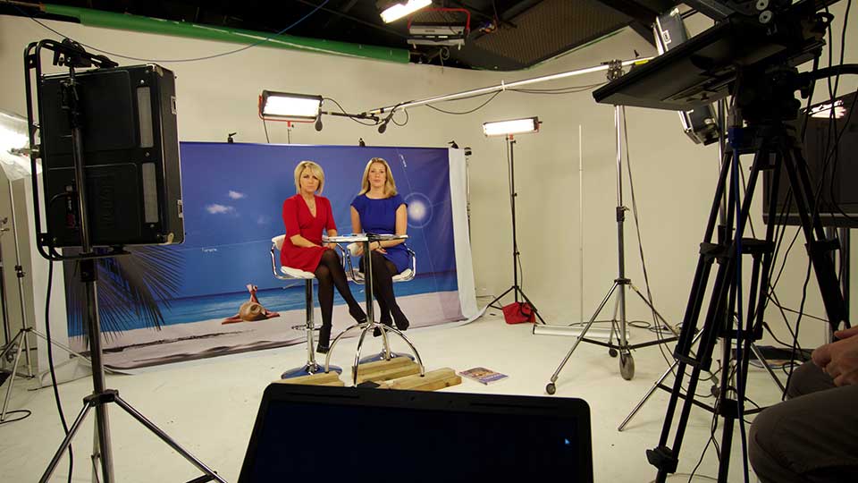 tv studio backdrop manchester image