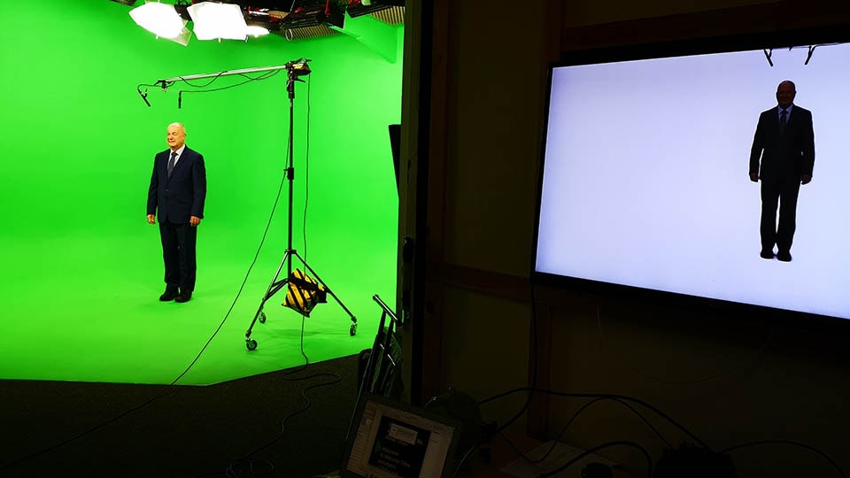 Remote studios with live keying image